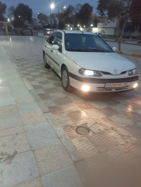 voitures-renault-laguna-1-1999-msila-algerie