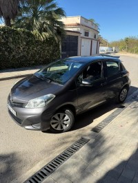 سيارات-toyota-yaris-2013-المحمدية-الجزائر