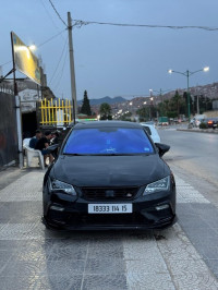 voitures-seat-leon-2014-fr15-bejaia-algerie