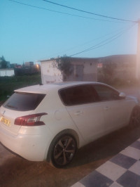 voitures-peugeot-308-2016-allure-azzaba-skikda-algerie