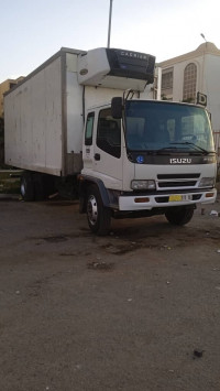 camion-isuzu-ftr-frigorifique-2011-douera-alger-algerie