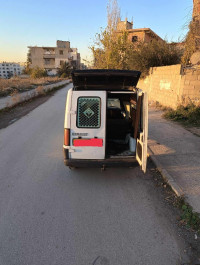 voitures-renault-express-1997-constantine-algerie