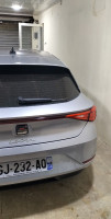 voitures-seat-leon-2022-style-medea-algerie