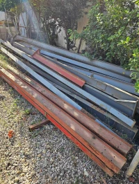 À Vendre Charpente Métallique 200m2
