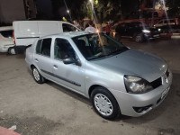 voitures-renault-clio-classique-2007-la-base-algerie