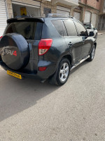 voitures-toyota-rav4-2009-oued-rhiou-relizane-algerie