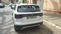 automobiles-vehicules-volkswagen-t-cross-2022-active-mostaganem-algerie