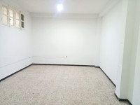 appartement-location-f3-alger-dar-el-beida-algerie