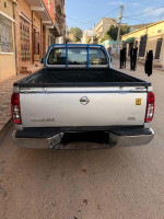 pickup-nissan-navara-2016-simple-cabine-mostaganem-algerie