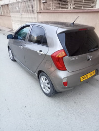 voitures-kia-picanto-2014-pop-batna-algerie