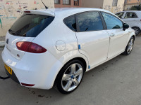 voitures-seat-leon-2013-fr-les-eucalyptus-alger-algerie