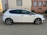 voitures-seat-leon-2013-les-eucalyptus-alger-algerie