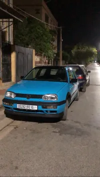 Volkswagen Golf 3 1992 GTD bleu Miami 4 saisons