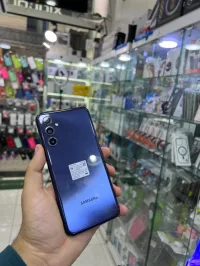 SAMSUNG M34
