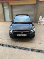 voitures-volkswagen-golf-8-2023-r-line-edition-black-bordj-el-kiffan-alger-algerie