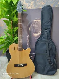 Belle guitare Godin Seagull SA6 made in Canada 