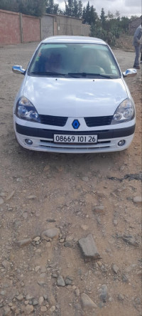 voitures-renault-clio-1-2001-bouskene-medea-algerie