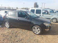 voitures-skoda-fabia-2014-fresh-bouskene-medea-algerie