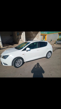 voitures-seat-ibiza-2013-fully-nadorah-tiaret-algerie