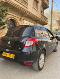 voitures-renault-clio-3-2011-night-and-day-bir-el-djir-oran-algerie