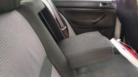سيارات-volkswagen-golf-4-2000-الزعرورية-سوق-أهراس-الجزائر