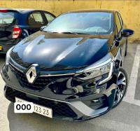 voitures-renault-clio5-2023-rs-laine-annaba-algerie