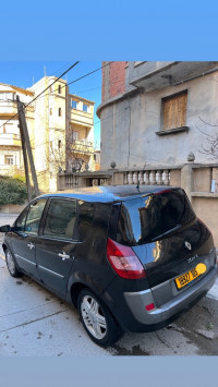 voitures-renault-scenic-2005-setif-algerie