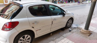 voitures-peugeot-207-plus-2013-bordj-bou-arreridj-algerie