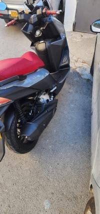 دراجات-نارية-وسكوترات-sym-joyride-300-2024-أولاد-فايت-الجزائر