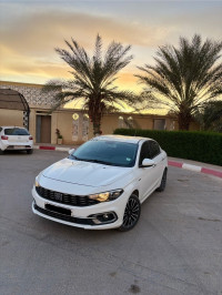 voitures-fiat-tipo-sedan-2024-life-ouargla-algerie