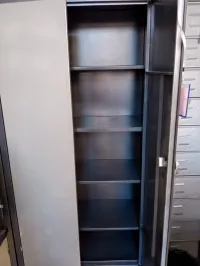 Armoire métallique vestiaire 