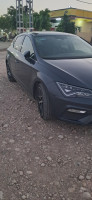 voitures-seat-leon-2019-beats-biskra-algerie