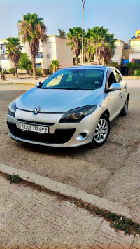 voitures-renault-megane-3-2010-mouzaia-blida-algerie