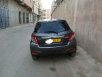 voitures-toyota-yaris-2012-touch-bir-el-djir-oran-algerie