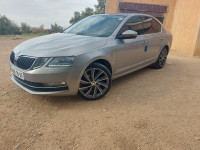 voitures-skoda-octavia-2019-laurin-amp-klement-sefiane-batna-algerie