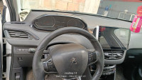 voitures-peugeot-208-2015-allure-sidi-chami-oran-algerie