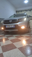 voitures-dacia-sandero-2017-stepway-bou-saada-msila-algerie