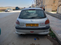 voitures-peugeot-206-2004-bouhatem-mila-algerie