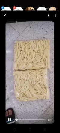 Machine éplucheuse et coupe frites électrique et une machine sous vide