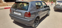 citadine-volkswagen-golf-3-1996-tiaret-algerie