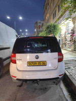 voitures-skoda-yeti-2015-monte-carlo-bejaia-algerie