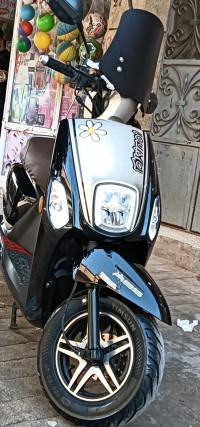 motos-et-scooters-okinoi-cuxi-2022-mouzaia-blida-algerie