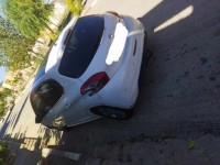 voitures-peugeot-208-2014-allure-batna-algerie