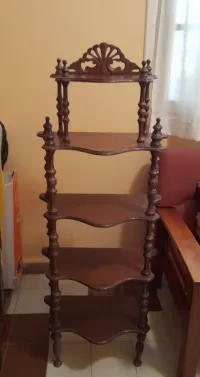 Etagères
