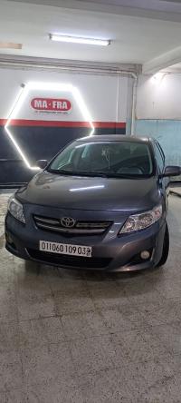 سيارات-toyota-corolla-verso-2009-الأغواط-الجزائر