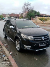 voitures-dacia-sandero-2015-stepway-oum-el-bouaghi-algerie