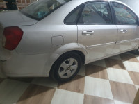 voitures-chevrolet-optra-4-portes-2012-maghnia-tlemcen-algerie