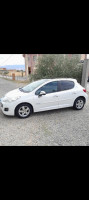 voitures-peugeot-207-2012-allure-ksour-bordj-bou-arreridj-algerie