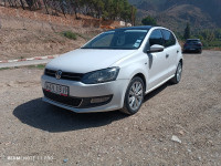 voitures-volkswagen-polo-2013-life-hammam-guergour-setif-algerie