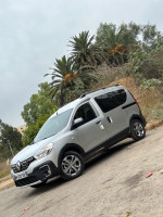 automobiles-renault-kangoo-2024-stepway-alger-centre-algerie